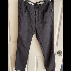 Pilcro Anthropologie grey button up ladies jeans.  Ankle length